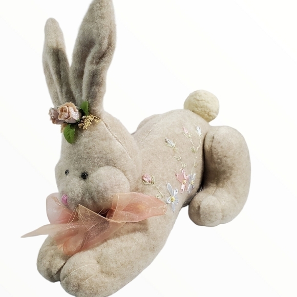 Mitchell Company Other - Mitchell Company TJ Collection Bunny rabbit laying down floral embroidery